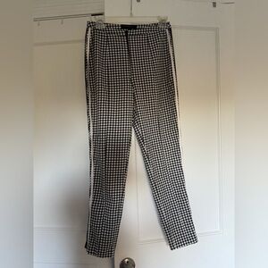 Black and White gingham women’s Pants size small
